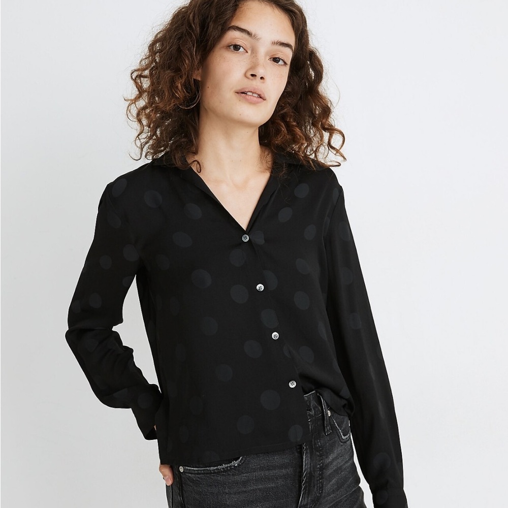 NWT Madewell Jacquard Dot Buttonup Blouse